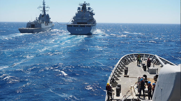 Εντυπωσιακές εικόνες από την συνεκπαίδευση του Πολεμικού Ναυτικού και της SNMG2 στο κεντρικό Αιγαίο