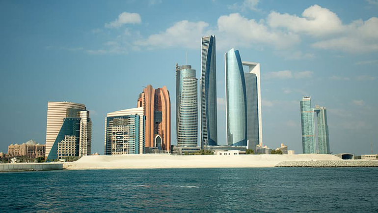 Tα Ηνωμένα Αραβικά Εμιράτα καλούν την Άγκυρα να σταματήσει να “ανακατεύεται” στις υποθέσεις των αραβικών χωρών