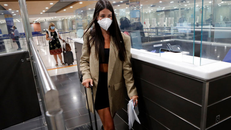 Ξεκινά η κάθοδος Βρετανών τουριστών στην Κύπρο – Αυξάνονται οι έλεγχοι για κορωνοϊό