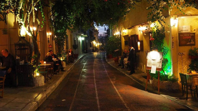 Πλάσαραν κοκαΐνη σε μπαρ της Θεσσαλονίκης και της Χαλκιδικής