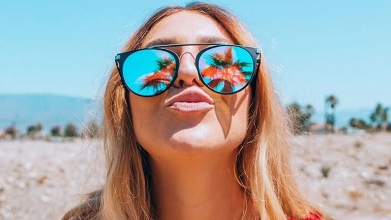 Πώς καθαρίζουμε σωστά τα γυαλιά ηλίου μας