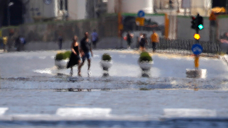 Ιταλία: Υποχρεωτική η χρήση μάσκας σε κλειστούς χώρους τουλάχιστον μέχρι τις 15 Αυγούστου