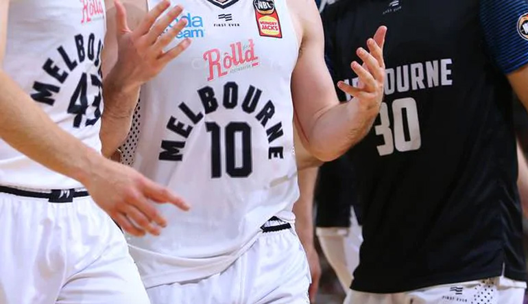 Μπάσκετ: 12 κρούσματα κορωνοϊού στη Μέλμπουρν Γιουνάιτεντ