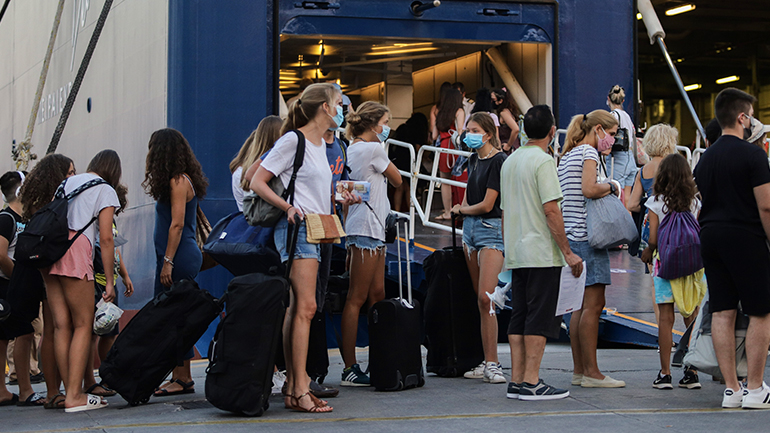 Αυξήθηκε η πληρότητα στα πλοία