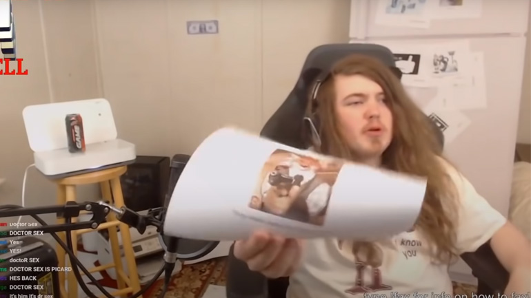 Ένας streamer λέει την αλήθεια για το ψυγείο του