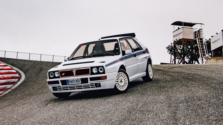 Πωλείται μια συλλεκτική Lancia Delta Integrale
