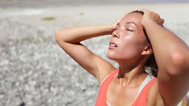 Αφυδάτωση: Οι ενδείξεις στο σώμα σας που αγνοείτε