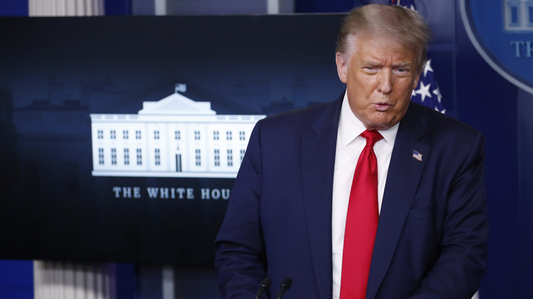 Τραμπ: Η πανδημία είναι «όσο γίνεται» υπό έλεγχο