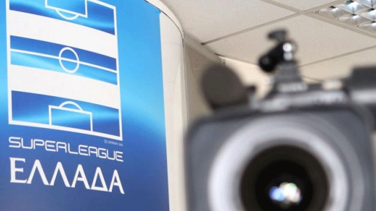 Επτά ΠΑΕ της Super League θέτουν προϋπόθεση για το πρωτάθλημα να έχουν όλοι οι σύλλογοι τηλεοπτική «στέγη»