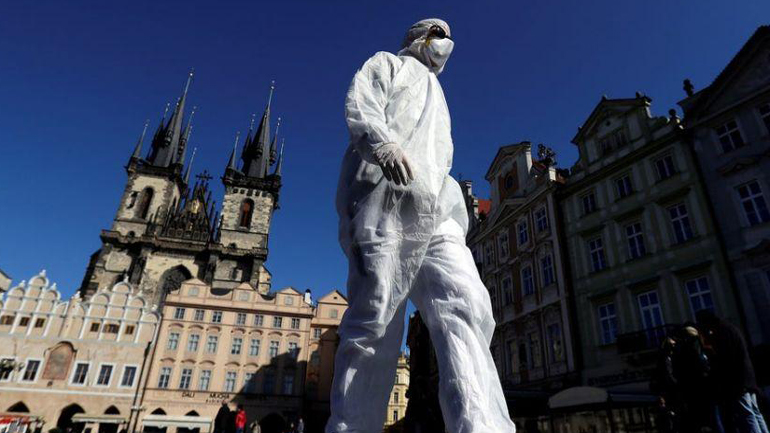 Κατακόρυφη αύξηση των κρουσμάτων Covid-19 και στην Τσεχία