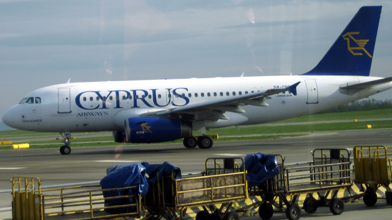 Προσγειώθηκε στη Λάρνακα η πτήση της Cyprus Airways με Κύπριους από τον Λίβανο