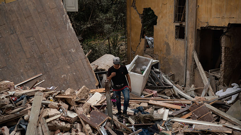 Τηλεφωνική συνομιλία Τραμπ-Μακρόν με επίκεντρο την άμεση αποστολή βοήθειας στον Λίβανο