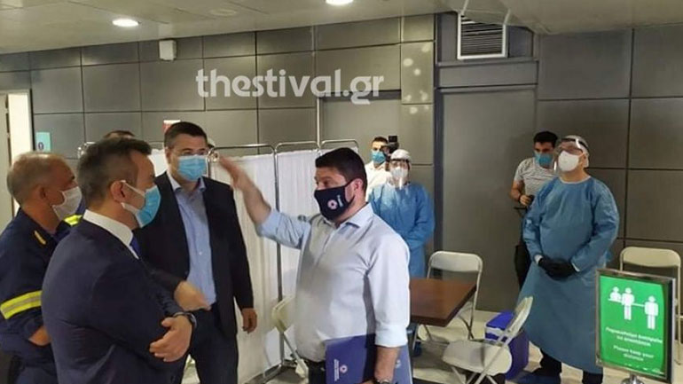 Κορωνοϊός: Εξετάζεται η επιβολή έκτακτων μέτρων σε Θεσσαλονίκη και Χαλκιδική Κορωνοϊός: Εξετάζεται η επιβολή έκτακτων μέτρων σε Θεσσαλονίκη και Χαλκιδική