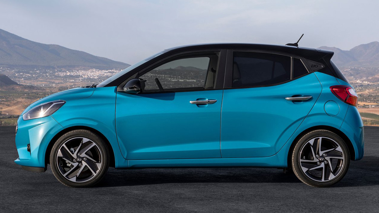 Προσφέρεται με 22 χρωματικούς συνδυασμούς και δίχρωμη οροφή