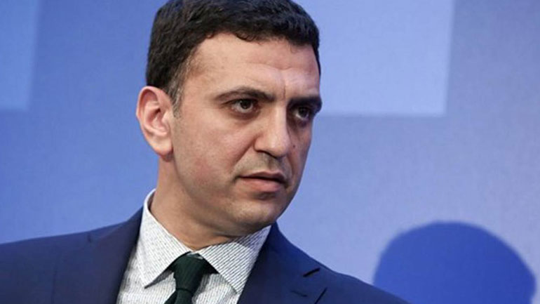 Υποχρεωτικά τεστ κορωνοϊού για υγειονομικούς που επιστρέφουν από άδεια