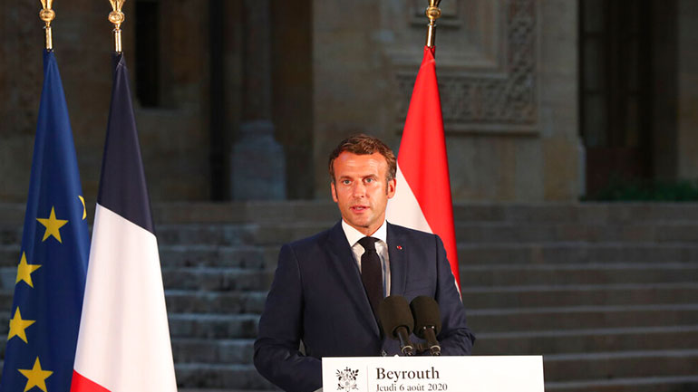 Λίβανος: Το βίντεο με την θυμωμένη διαδηλώτρια που συνομιλεί με τον Μακρόν