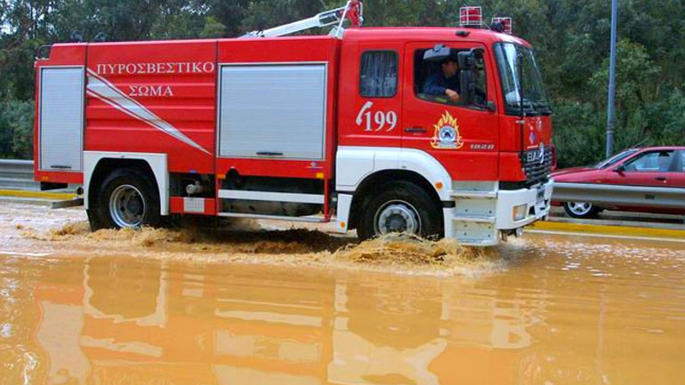 Λαγκαδάς: Δεκάδες κλήσεις στη Πυροσβεστική για αντλήσεις υδάτων και απεγκλωβισμούς