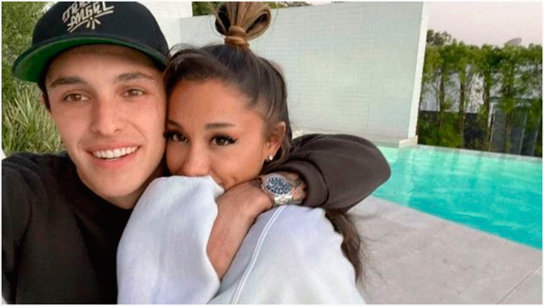 Ariana Grande: Η ανάρτηση με τον σύντροφό της που συγκέντρωσε σε λίγα λεπτά πάνω από 2 εκατομμύρια likes