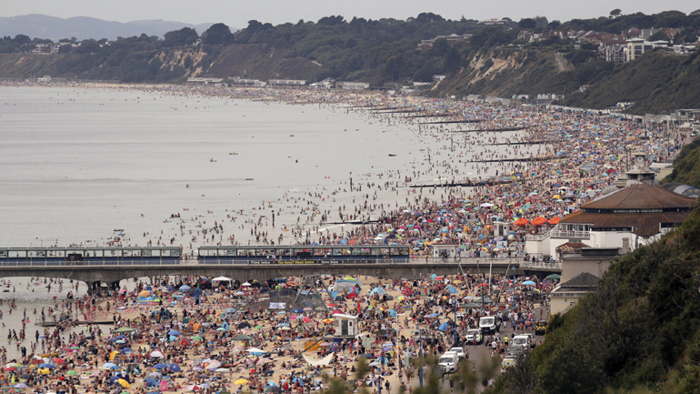 Κύμα καύσωνα στην Ευρώπη – Ρεκόρ θερμοκρασιών σε πολλές πόλεις