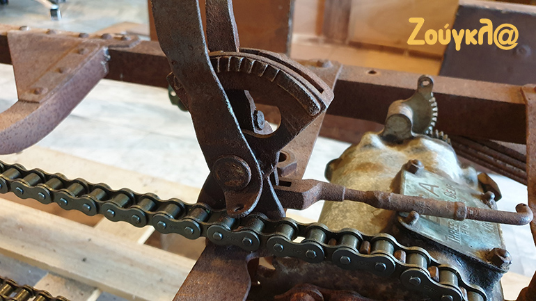 Ο συγκεκριμένος λεβιές συνδεόταν με το σασμάν…