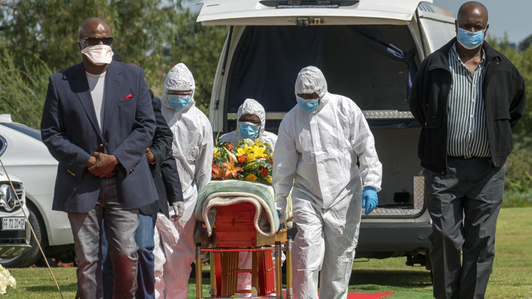 Covid-19: Περισσότεροι από 10.000 θάνατοι στη Νότια Αφρική