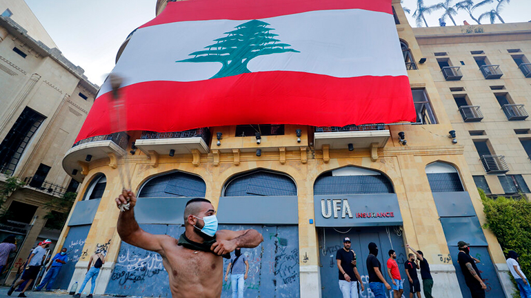 Λίβανος: Ο Πατριάρχης των Καθολικών Μαρωνιτών κάλεσε σήμερα την κυβέρνηση να παραιτηθεί