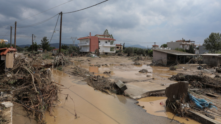 Εύβοια: Εντοπίστηκε ζωντανή γυναίκα που αγνοούνταν – Διασώθηκε με ελικόπτερο