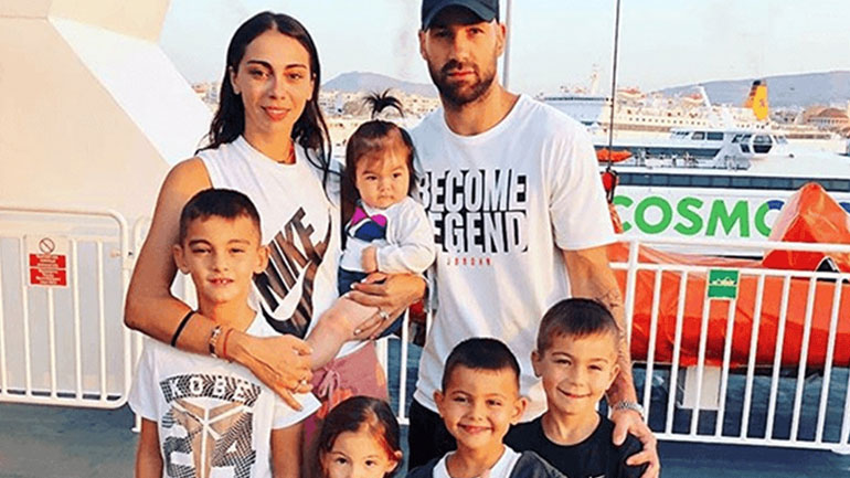 Ολυμπία Χοψονίδου: Το πάρτι-έκπληξη που ετοίμασε για τα γενέθλια του Βασίλη Σπανούλη