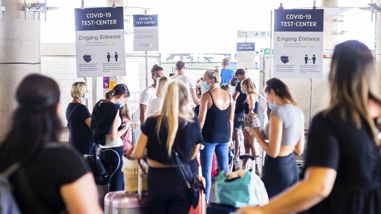 Γερμανία: Oι περιορισμοί στη δημόσια ζωή λόγω Covid-19 θα συνεχιστούν για άλλους 8,5 μήνες