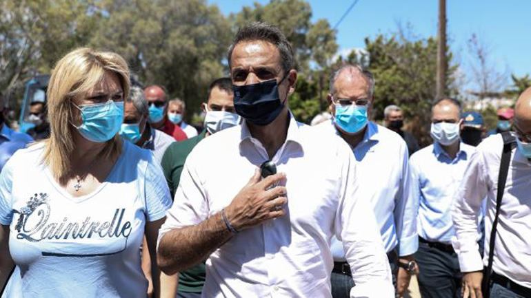 Στην Εύβοια ο Μητσοτάκης – Αυτοψία στις πληγείσες περιοχές