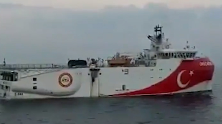 Βίντεο: Ο απόπλους του Oruc Reis από την Αττάλεια