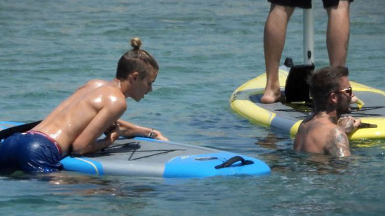 Διακοπές στην Ελλάδα για τον David Beckham και τους τρεις γιους του