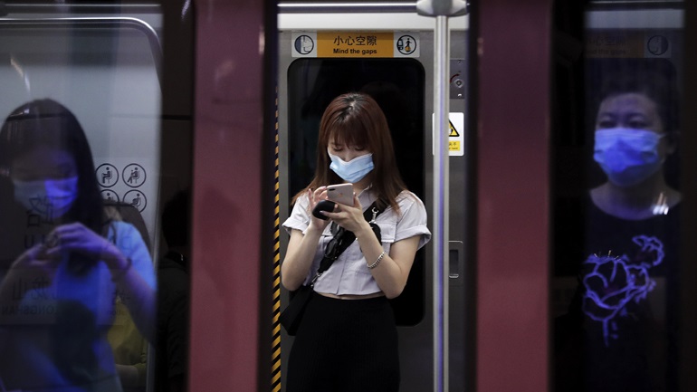 Ανησυχία στην Κίνα: Γυναίκα διαγνώσθηκε εκ νέου θετική στον κορωνοϊό μετά την ανάρρωσή της