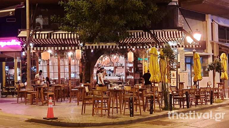 Θεσσαλονίκη: Κατέβασαν ρολά από τα μεσάνυχτα τα καταστήματα εστίασης