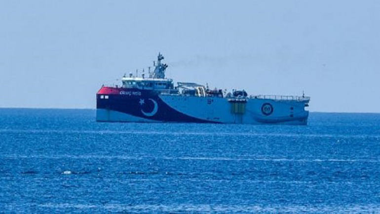 Νοτιοδυτική η νέα πορεία του τουρκικού ερευνητικού σκάφους «Oruc Reis»