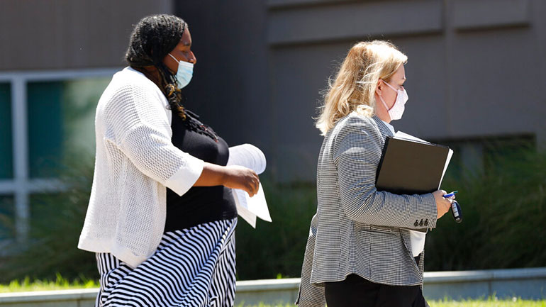 ΗΠΑ: Ακόμη 1.459 θάνατοι λόγω του COVID-19