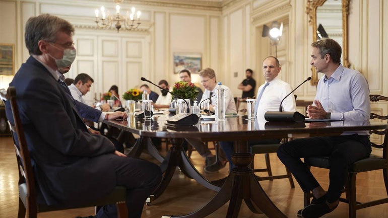 Μητσοτάκης: Νέα μέτρα εντός της ημέρας για τον κορωνοϊό