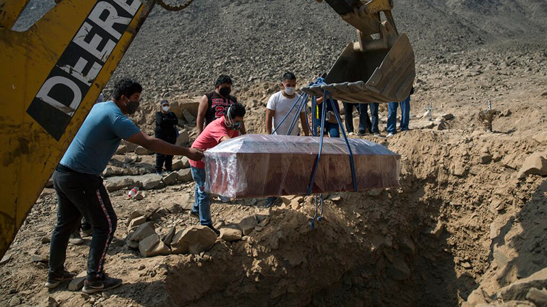 Περού: Ξεπέρασαν το μισό εκατομμύριο τα κρούσματα – Πάνω από 25.000 οι νεκροί