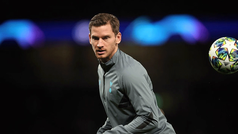 Στην Μπενφίκα ο Βερτόνγκεν