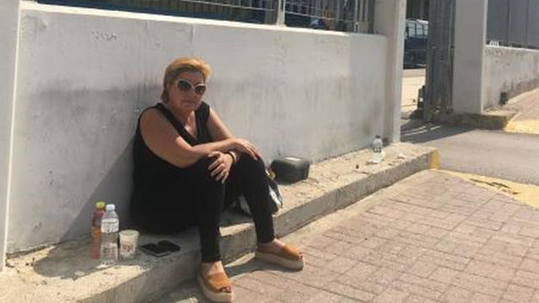 Απεργός πείνας στο υπουργείο Ναυτιλίας – Τι καταγγέλλει