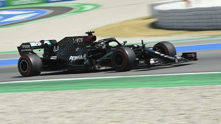 Formula 1: Ο Χάμιλτον πήρε την pole position στη Βαρκελώνη