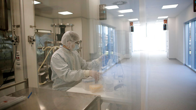 Μελέτες Ελλήνων ερευνητών αναδεικνύουν τη σχέση της νικοτίνης με τον Covid-19 Μελέτες Ελλήνων ερευνητών αναδεικνύουν τη σχέση της νικοτίνης με τον Covid-19