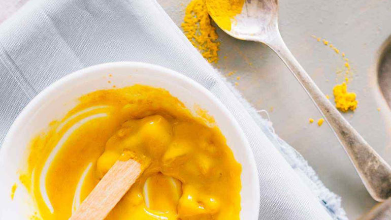 Μάσκα προσώπου κατά της ροδόχρου ακμής