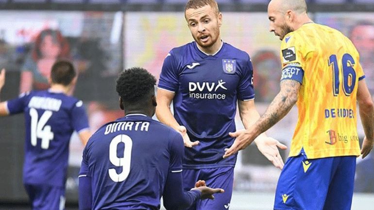 Βέλγιο: «Έσπασε το ρόδι» η Άντερλεχτ