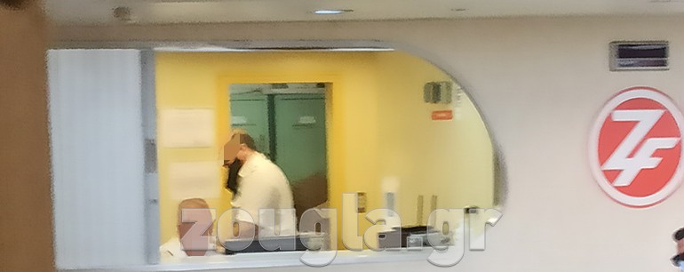 Χρήση μάσκας για το... αυτί!