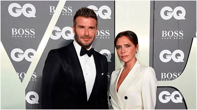 Η κομψή εμφάνιση της Victoria Beckham στην Ελλάδα
