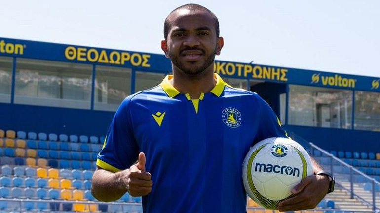 Αστέρας Τρίπολης: Ανακοινώθηκε η απόκτηση του Λέο Τιλίκα