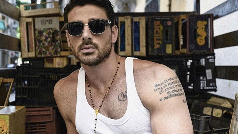 Michele Morrone: Διακοπές στη Ρόδο για τον γοητευτικό πρωταγωνιστή του «365»