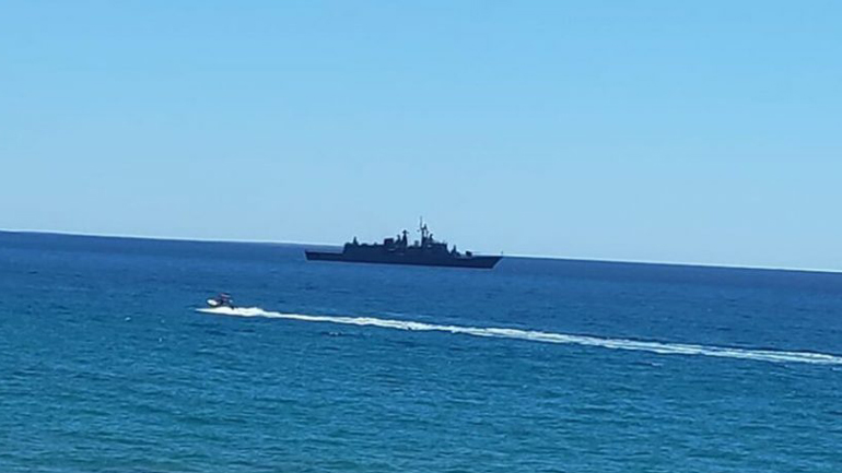 Οι Κρητικοί έκαναν delivery εν πλω στη φρεγάτα «Σπέτσαι»!