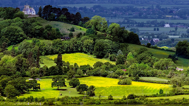 Μ. Βρετανία: Ο πρίγκιπας Κάρολος εγκαταλείπει την βιολογική φάρμα του εν όψει υψηλοτέρων καθηκόντων